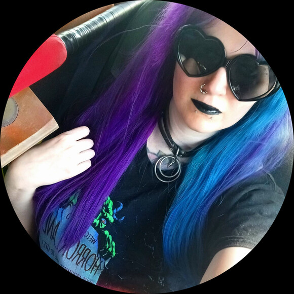 shelly_strange